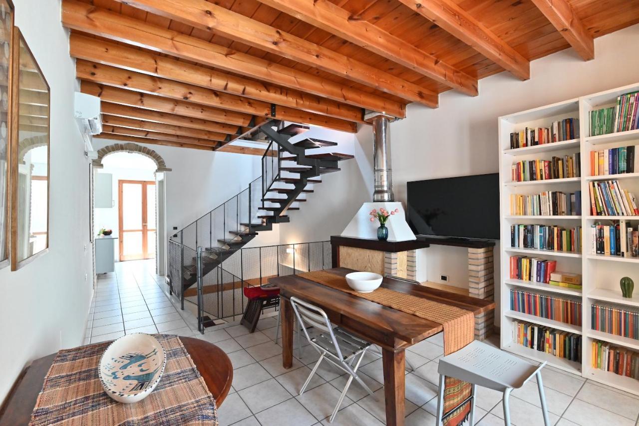 Izzhome Full Center Terrace Кальярі Екстер'єр фото